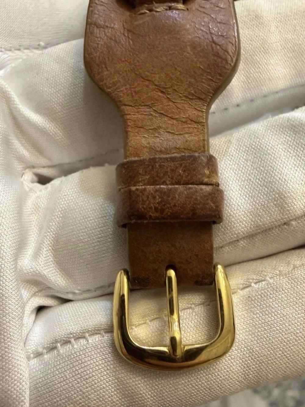 Vintage GUESS Women's Gold Tone Chain Link Leather Cuff Watch